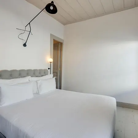 The Syros Hotel Hermópolis